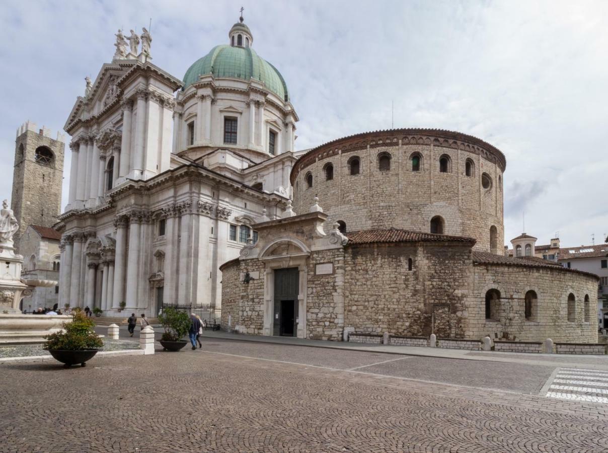 Locanda delle Mercanzie Brescia Esterno foto